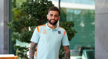 Medipol Başakşehir'de Junior Caiçara sezona kötü başlamalarına rağmen iyi bir şekilde bitirdiklerini söyledi! Ayrıca önümüzdeki sezon Başakşehir'in yeniden şampiyon olacağını belirtti