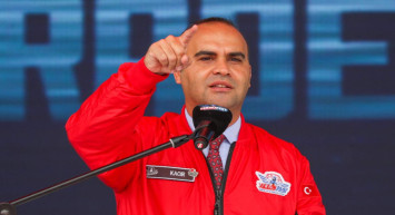 Mehmet Fatih Kacır kimdir, nereli ve kaç yaşında? Yeni Sanayi Bakanı Mehmet Fatih Kacır daha önce hangi görevlerde bulundu? Mehmet Fatih Kacır hayatı ve biyografisi