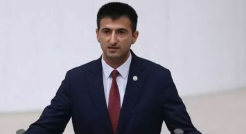 Memleket Partisi Genel Başkan Yardımcısı Mehmet Ali Çelebi Görevinden İstifa Etti