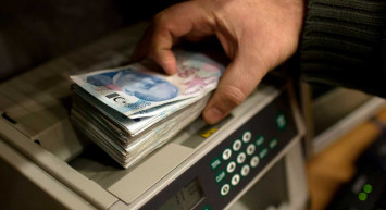 Memur ve emekli zammı ne kadar olacak, yeni maaşlar ne olacak? Memur ve emekliye büyük zam yolda: İşte tam liste