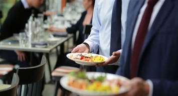 Menüde İndirim Var! Satışlar Düşünce U Dönüşü!