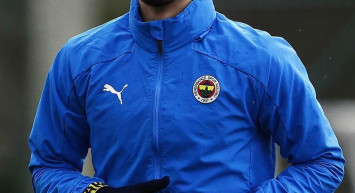 Mergim Berisha Fenerbahçe'den ayrılıyor mu?  Mergim Berisha'nın yeni takımı belli oldu mu? Fenerbahçe’nin golcüsü Berisha Mainz ile görüşüyor