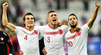 Merih Demiral'dan Kötü Haber!