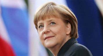 Merkel Ramazan Ayı İçin Türkçe Mesaj Yayınladı