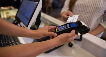 Merkez Bankası’ndan dikkat çeken kredi kartı verisi: Taksitli harcamalarda rakam düştü