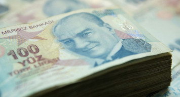 Merkez Bankası'nın açıklayacağı faiz kararı merakla bekleniyor! Ekonomistler bir araya geldi