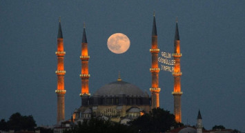 Mersin sahur ve iftar vakti 2023