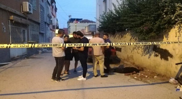 Mersin'de Dehşet Anları: Tartıştığı Kadınlara Kurşun Yağdırdı, İki Ölü, Bir Yaralı