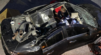 Mersin'de Trajik Ölüm: 21. Kattan Otomobilin Üzerine Düştü!