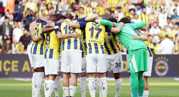 Mert Hakan Yandaş Fenerbahçe’den ayrılıyor mu? Mert Hakan Rusya’ya mı transfer oluyor? CSKA Moskova Mert Hakan Yandaş için teklifini yükseltti