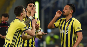 Mert Hakan Yandaş Kahve Sevincini Anlattı