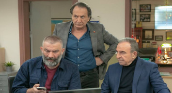 Mesut Komiser Arka Sokaklar’a veda mı ediyor? Şevket Çoruh Arka Sokaklar’dan ayrılacak mı? Arka Sokaklar’ın usta oyuncusu Şevket Çoruh diziye veda ediyor