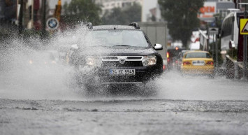 Meteoroloji sel ve su baskınlarına karşı uyardı: 17 il içi sarı kodlu uyarı verildi! İşte 29 Ağustos 2022 güncel hava durumu