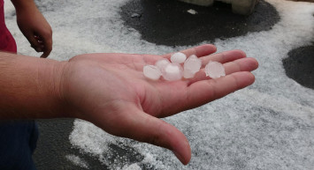 Meteoroloji Uyardı! Edirne'de Dolu Yağdı