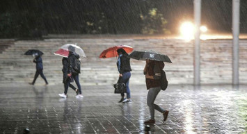 Meteorolojiden açıklama geldi: Yağışlar ne zaman bitiyor? Hava sıcaklıkları nasıl olacak? İşte güncel hava durumu raporu