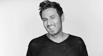 Metin Arolat kimdir, kaç yaşında ve nereli? Şarkıcı Metin Arolat öldü mü, neden öldü? Metin Arolat hayatı ve şarkıları