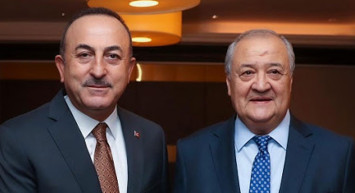 Mevlüt Çavuşoğlu Özbekistanlı Mevkidaşı Abdulazizı Kamilov ile Görüştü