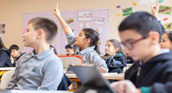 Milli Eğitim Bakanlığı kararı açıkladı: Okul kıyafetleri yeni dönemde aynı olacak