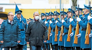 Milli Savunma Bakanı Akar'ın Ziyareti AB Basınında Yer Aldı: 'Bosna-Hersek'te Garantör Türkiye'