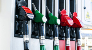 Milyonlarca araç sahibini ilgilendiriyor: Akaryakıt fiyatlarında hareketlilik