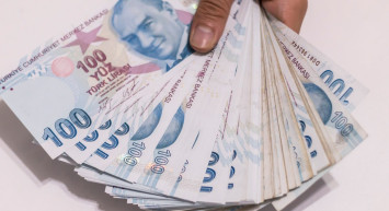 Milyonlarca kişiyi ilgilendiriyor: Beklenen zam için kritik tarih belli oldu