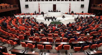 Milyonlarca öğrenci, emekli ve memuru ilgilendiriyor! 'Torba' yasa teklifi TBMM'ye sunuldu!