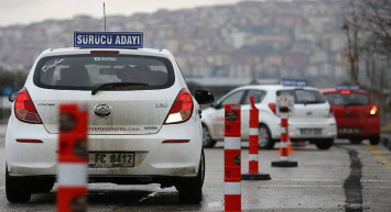 Milyonlarca sürücü için zaman daralıyor: Bunu o tarihe kadar yapmayan ağır ceza ödeyecek