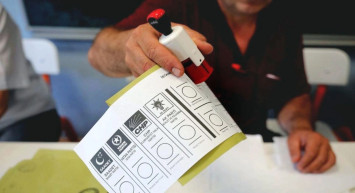 Milyonlarca vatandaş tercihini yaptı: Seçime katılım oranı ortaya çıktı