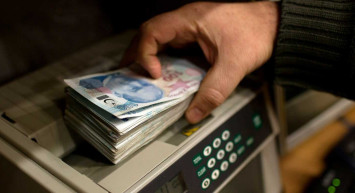 Milyonları ilgilendiren gelişme! Devlet her ay düzenli olarak ödüyor: Yaşlıya bakana ayda 1084 lira ve 2345 lira ödeniyor