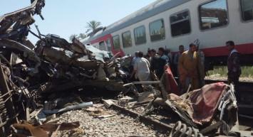 Mısır’da iki tren çarpıştı: 2 ölü, 29 yaralı