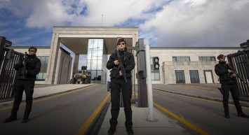 MİT, Yabancı Servislere Casusluk Yapan Ağı Çökertti
