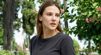 Mithat Can Özer’le Uzun Süredir Birlikte Olan Güzel Oyuncu Alina Boz’un Arasına Kubilay Aka mı Girdi?