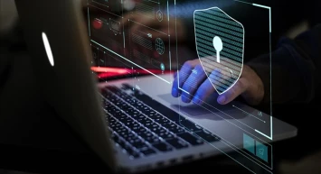 MİT’ten dev siber operasyon: 10 şüpheli tutuklandı, 318 site kapatıldı!