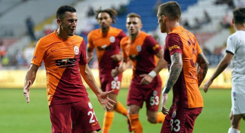 Morutan ve Cicaldau takımdan ayrılacak mı? Galatasaraylı Olimpiu Morutan ve Alexandru Cicaldau’nun menajeri Giovanni Becali Okan Buruk ile görüştüğünü açıkladı. Oyuncuları hakkında henüz bir karar verilmediğini söyledi