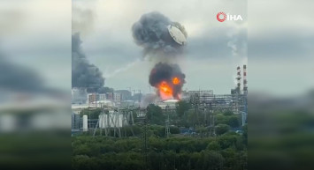 Moskova'ya Dron Operasyonu: 194 İHA ile Rafineri Hedef Alındı