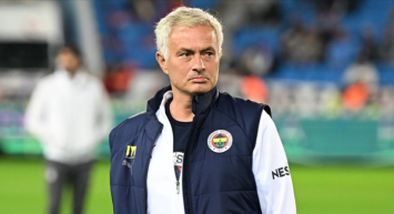Mourinho İstanbul'dan ayrılıyor