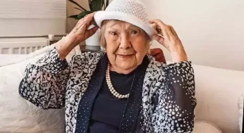 Muazzez İlmiye Çığ hayatını kaybetti