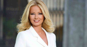 Müge Anlı'nın düğünü ne zaman? Müge Anlı Şinasi Yüzbaşıoğlu nerede evlenecek? Müge Anlı canlı yayında show yapıyor, düğün tarihini de açıkladı