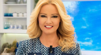 Müge Anlı'nın herkesten sır gibi sakladığı aşkının ünlü şarkıcı Sinan Akçıl olduğu iddia edilince yer yerinden oynadı!