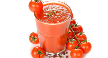 Muhteşem çalışma: Domates suyu birçok hastalığa karşı kalkan oluyor!
