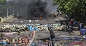 Myanmar'da Protestolarda Son 24 Saatte 23 Kişi Öldü