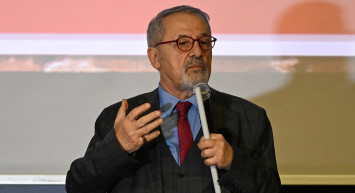 Naci Görür o bölgeyi uyardı: Muhakkak zamanı geldiğinde o depremi üretecek