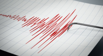 Naci Görür’tan Kahramanmaraş açıklaması: ‘Belirli bir oranda yüklenmiş olabileceğini düşünüyoruz’