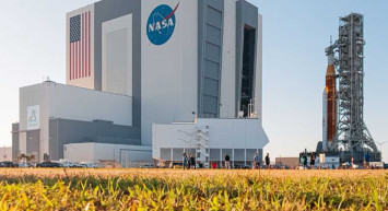 NASA ilk defa o ülkeden roket fırlatacak: Tarih açıklandı