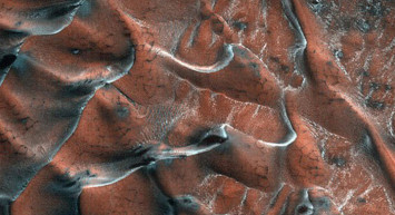 NASA, Mars'tan Yeni Fotoğraflar Geldi: Gözler Önüne Serildi!
