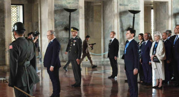 NATO heyetinden Anıtkabir’e ziyaret