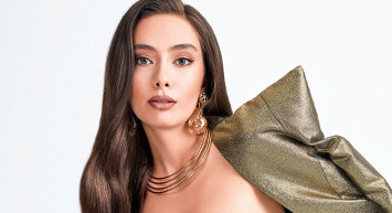 Neslihan Atagül Paylaştı Yer Yerinden Oynadı