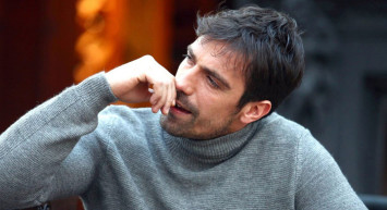 Netflix Dizisinde Birce Akalay’ın Partneri İbrahim Çelikkol Oldu!