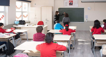 Nisan ara tatil ne zaman 2023? İkinci ara tatil hangi tarihte başlıyor? 2023 MEB ara tatil tarihi