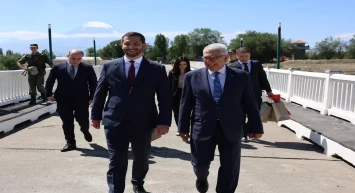 Normalleşme Sürecinde Önemli Adımlar Atıldı: Paşinyan'dan Ermenistan-Türkiye Sınırına Ziyaret